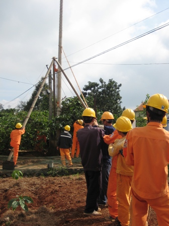 Dự án cấp điện cho các thôn, buôn 4 tỉnh Tây Nguyên góp phần nâng cao đời sống nhân dân